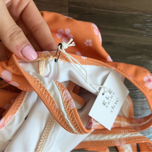 ELE X DAE one piece swim suit - Picture 6 of 15